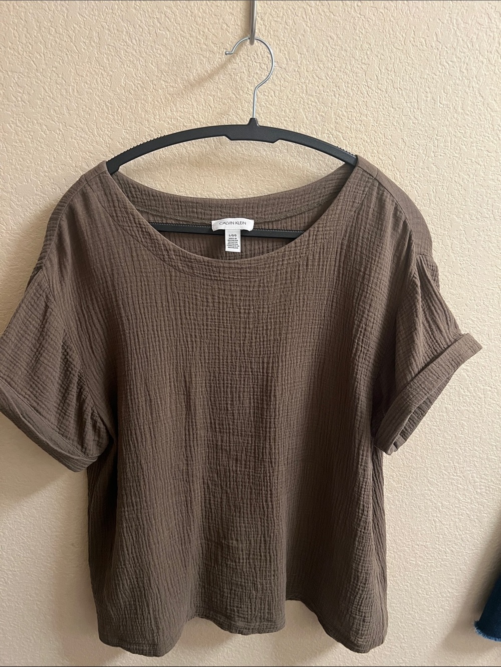 Calvin Klein Women's Relaxed Short-Sleeve Textured Top - greenish brown